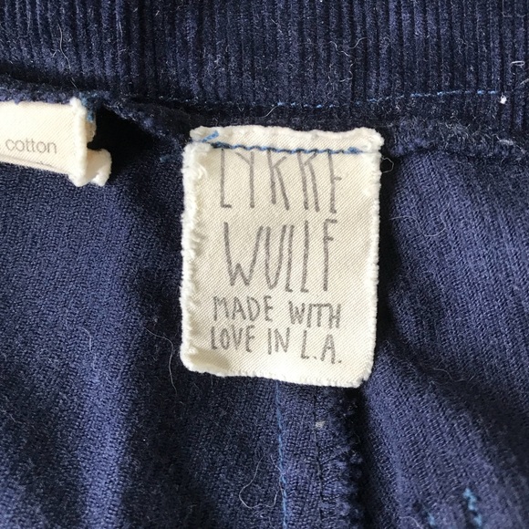 ✨SOLD✨ Lykke Wullf Dusty Overalls in Navy Corduroy - Picture 7 of 8